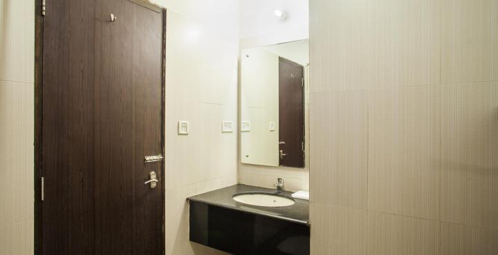 Capital O 15395 Hotel 42 Αμριτσάρ Εξωτερικό φωτογραφία